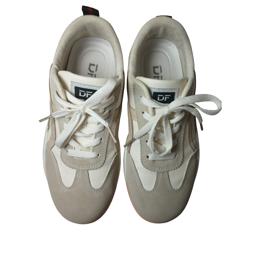 De Florance Womens Sneakers Cream Beige Low Top Italian Design Size 7 Preppy - Picture 2 of 6